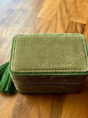 Sézane Olive Green Velvet Travel Jewelry Case